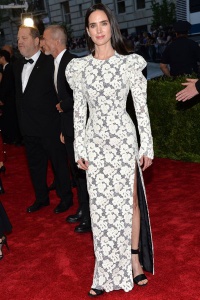 Jennifer Connely в платье Louis Vuitton