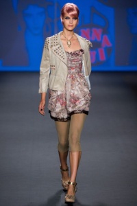 женская куртка Anna Sui