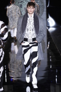 мужское пальто Versace